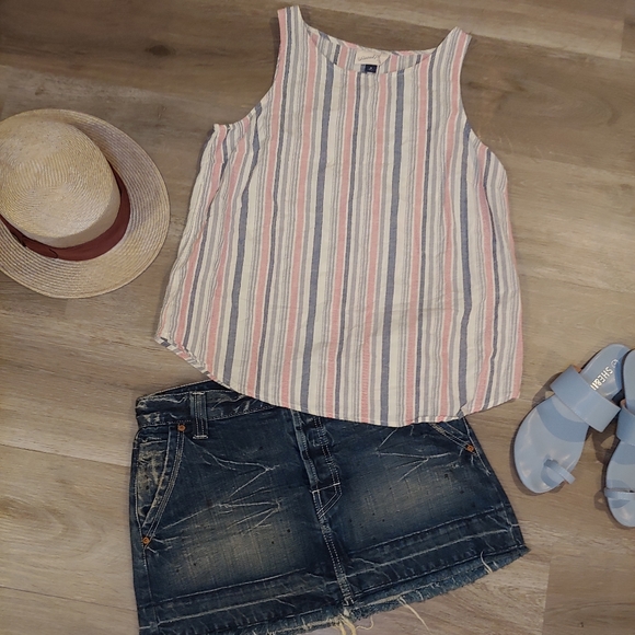 Universal Thread Tops - 🔥3/$30 Universal Thread Button Back Tank